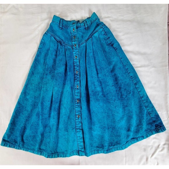 Sundance Dresses & Skirts - Vintage Acid Wash Pleated Denim Skirt Teal Blue Button Up Belt Loops Pockets 7/8